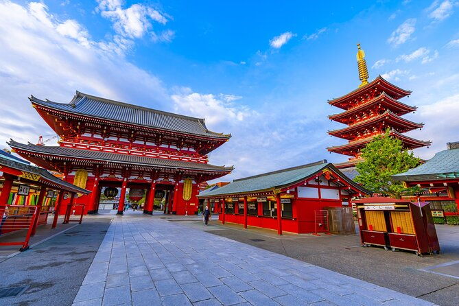 asakusa-private-walking-tour-with-japanese-experience-in-option