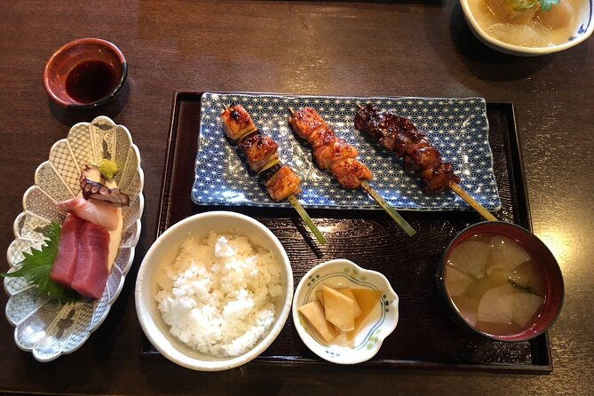 asakusa-the-local-way-tour-includes-lunchdessert-with-real-guide