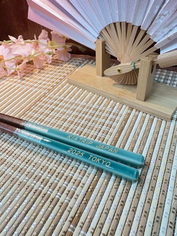 Asakusa:Local tour with Name-Engraved Chopsticks Gift - Key Points