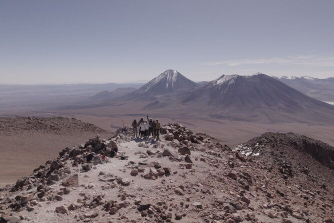 ascent-to-the-extinct-cerro-toco-volcano-at-5600-meters-high