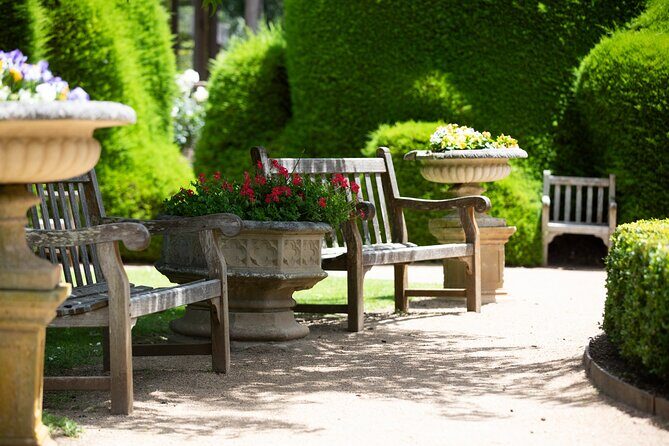 Ashcombe Maze & Lavender Gardens - FAQs about Ashcombe Maze & Lavender Gardens