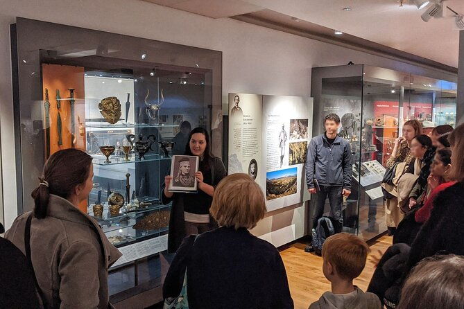 ashmolean-museum-tour-by-uncomfortable-oxford