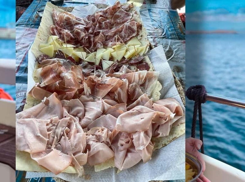 ASINARA: motorboat tour of the island park, aperitif, lunch on board. - FAQs
