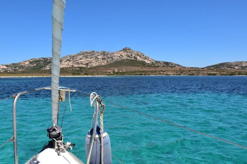 asinara-sailing-experience-among-the-coves-of-the-island-2