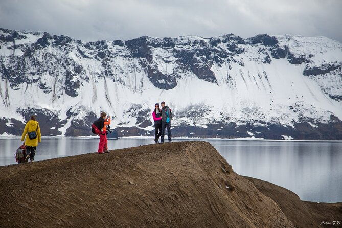 askja-holuhraun-super-jeep-day-tour-from-lake-myvatn