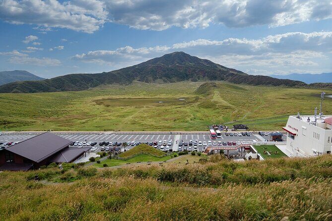 Aso Kusasenrigahama and Kurokawa Onsen Full Day Tour from Fukuoka - An In-Depth Look at What the Tour Offers