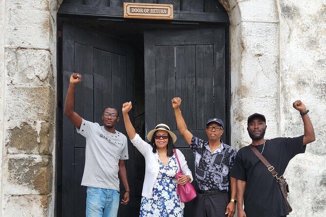 Assin Manso Slave River, Cape Coast & Elmina Castle History Tour - FAQ