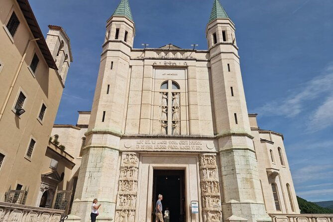 assisi-and-cascia-st-francis-st-claire-and-st-rita-private-tour-from-rome