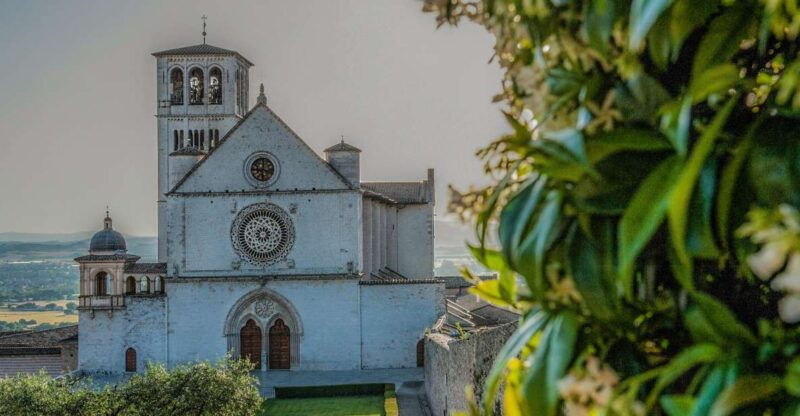 assisi-by-driver-and-guide-panoramic-and-historical-tour
