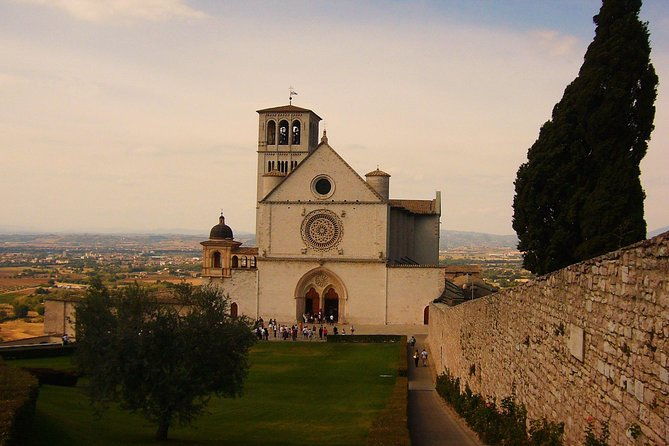 assisi-full-day-tour-including-st-francis-basilica-and-porziuncola-4