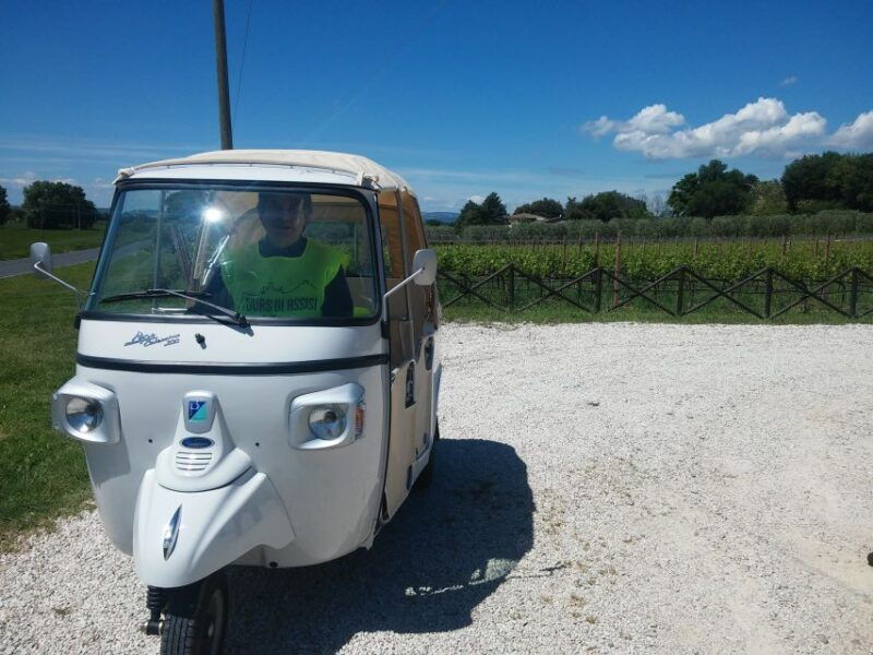 assisi-grand-tour-tuk-tuk-inglese-spagnolo