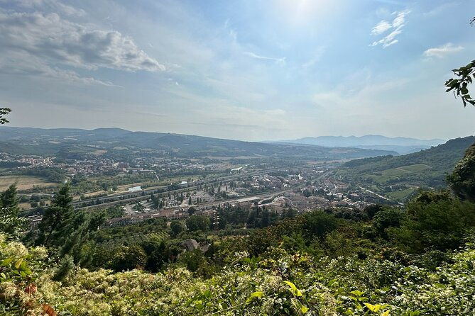 assisi-orvieto-and-civita-di-bagnoregio-full-day-tour-from-rome