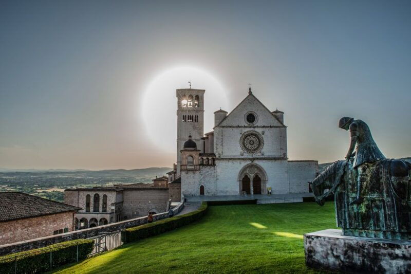 assisi-private-walking-tour-with-st-francis-basilica