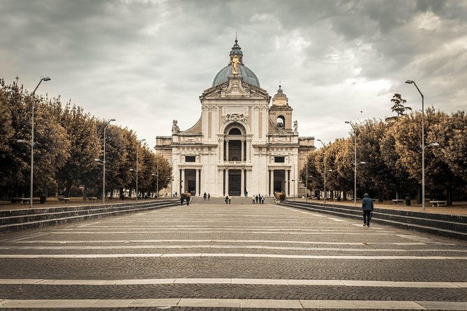 assisi-saint-francis-path-tour-from-rome