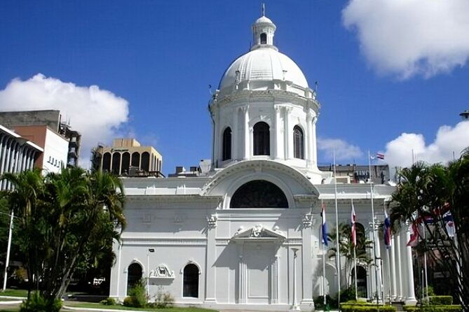 asuncion-highlights-walking-tour-with-a-guide