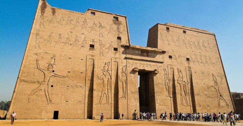 Aswan: Edfu and Kom Ombo Day Tour with Luxor Transfer - Key Points