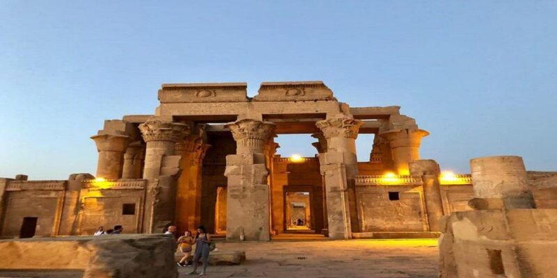 Aswan: Kom Ombo Day Tour with Luxor Transfer - Key Points