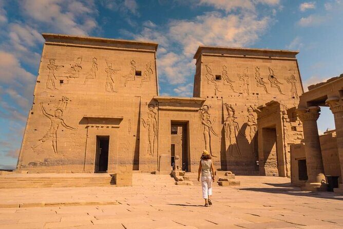 Aswan Tour to High Dam, The Obelisk and Philae Temple by Boat - FAQ
