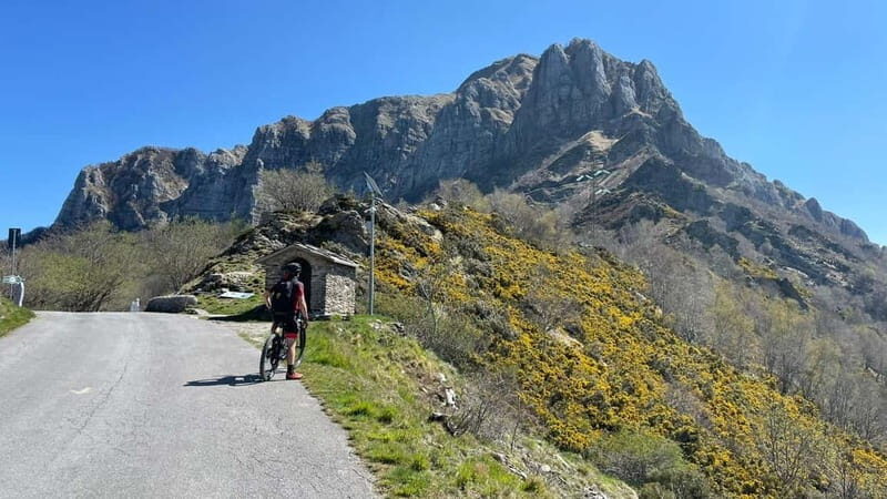 At the foot of Mount Corchia: E-Bike Tour in the Apuan Alps - Key Points