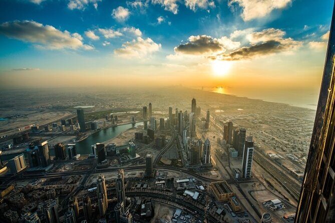 At the top Burj Khalifa Dubai Admission ticket - A Closer Look at the Experience