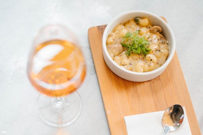 athens-4-greek-dairing-wines-tasting-and-food-pairing