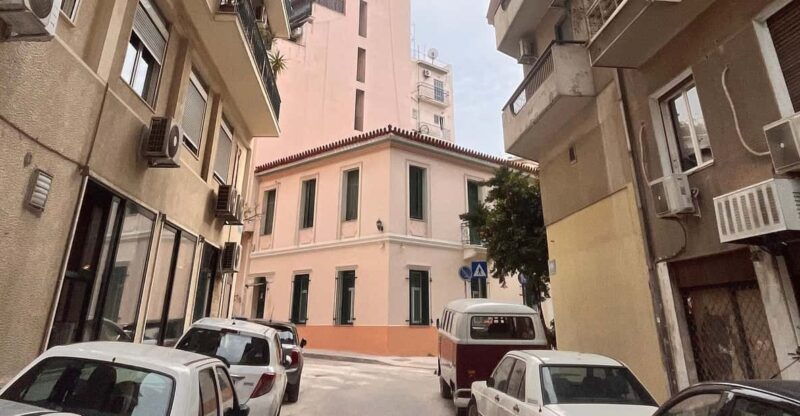 athens-a-tour-from-ancient-history-to-vibrant-modernity