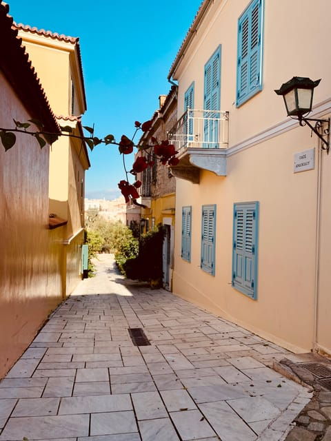 athens-a-tour-from-ancient-history-to-vibrant-modernity