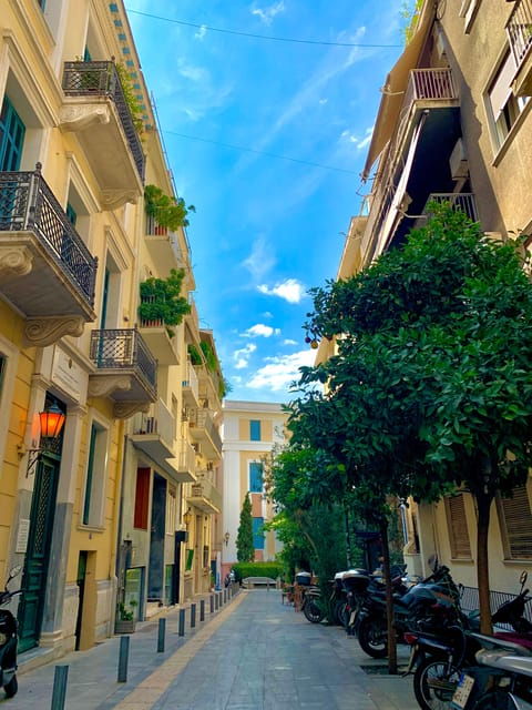 athens-a-tour-from-ancient-history-to-vibrant-modernity