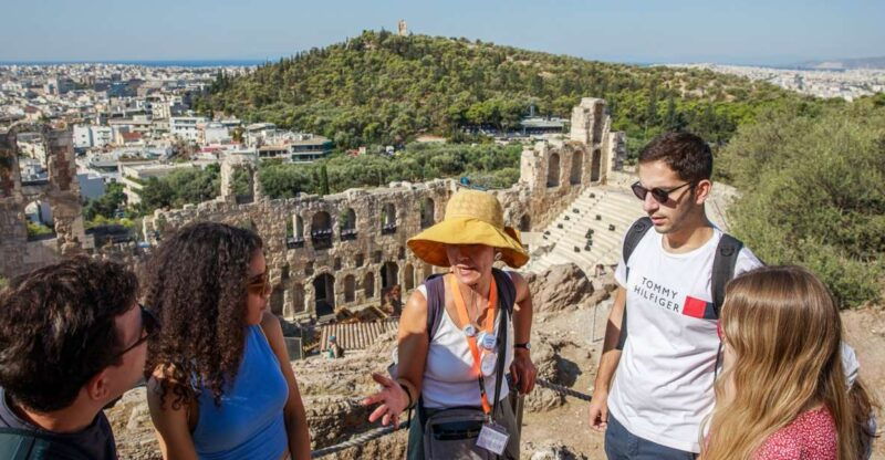 athens-acropolis-guided-tour-and-old-town-food-tasting