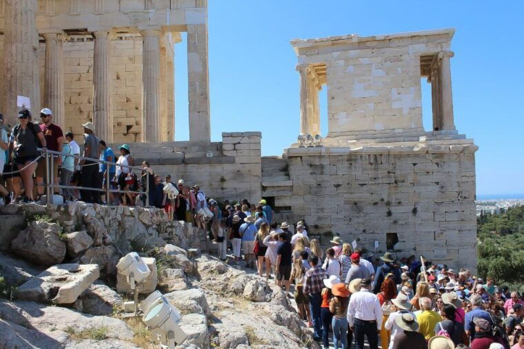 athens-acropolis-ticket-with-multilingual-audio-guide