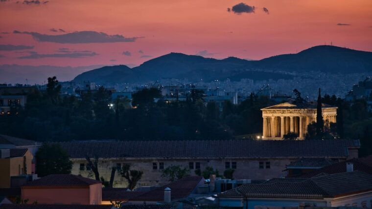 athens-and-piraeus-private-night-tour