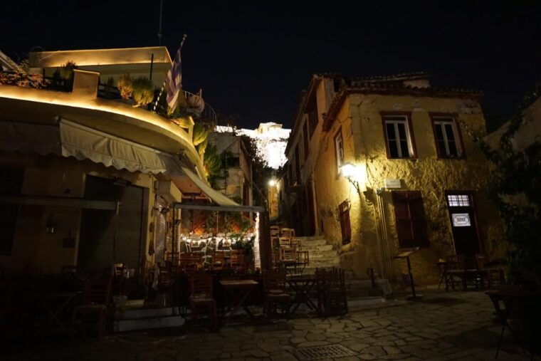 athens-at-night-small-group-walking-tour-with-dinner