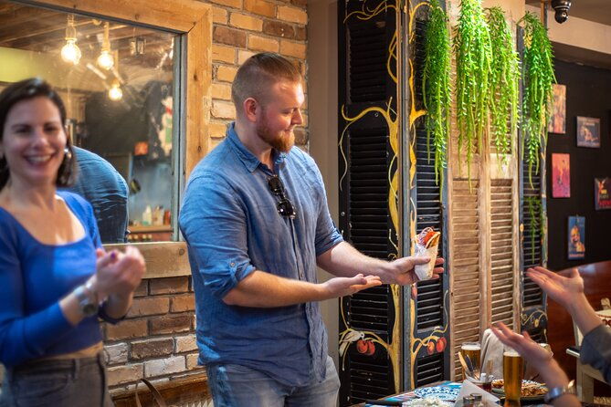 athens-at-twilight-food-drinks-tour-with-eating-europe