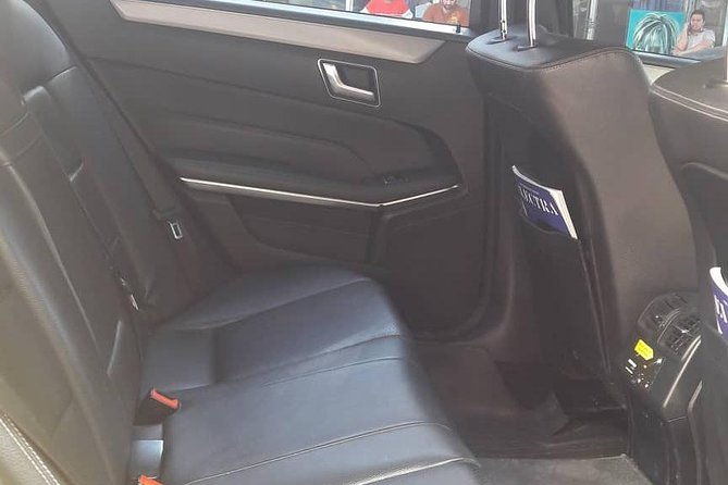 athens-city-centre-to-port-of-piraeus