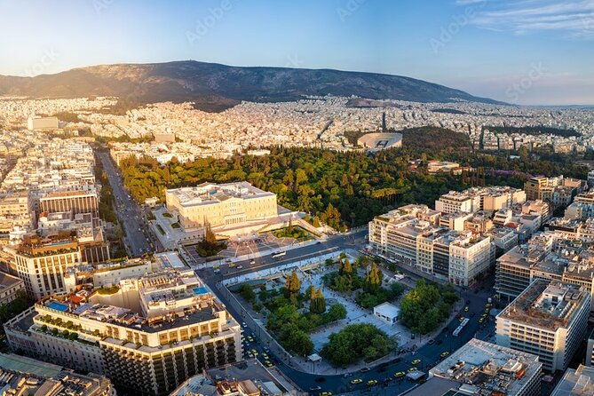 athens-city-to-piraeus-port-private-transfer