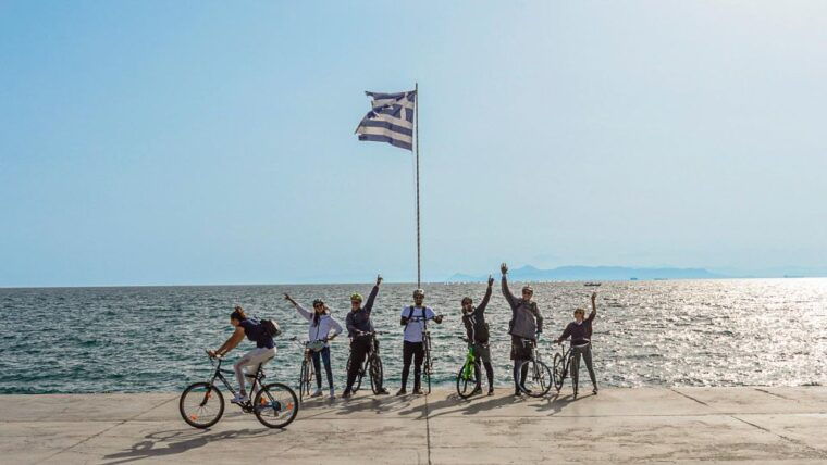 athens-coastline-explore-by-bike