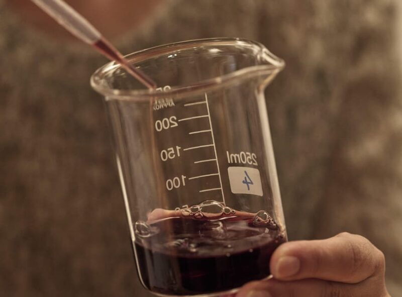 athens-create-your-own-wine-workshop-under-the-acropolis