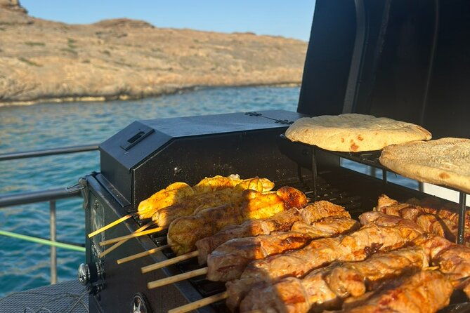 athens-cruise-tour-with-mediterranean-bbq-2