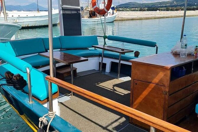 athens-cruise-tour-with-mediterranean-bbq-2