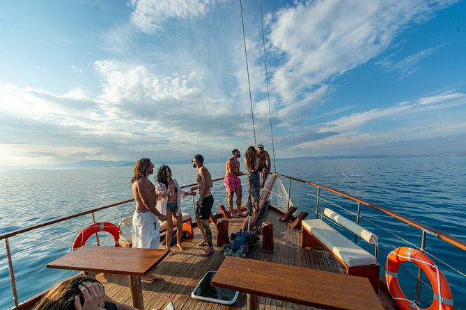 athens-day-cruise-3-islands-tour-in-the-saronic-gulf-with-lunch