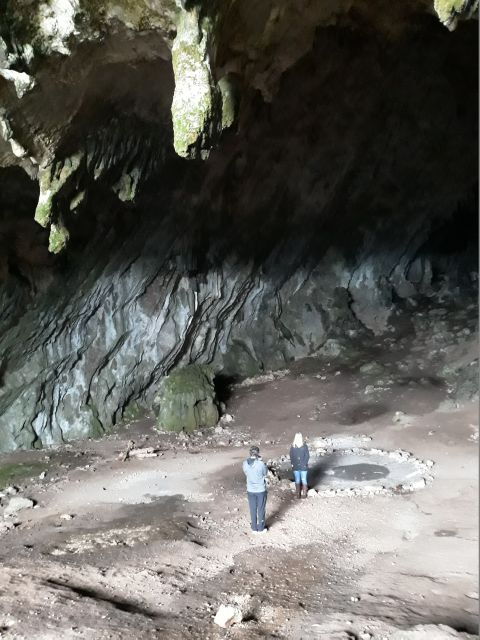 athens-delphi-corycian-cave-and-300-battlefield-day-trip