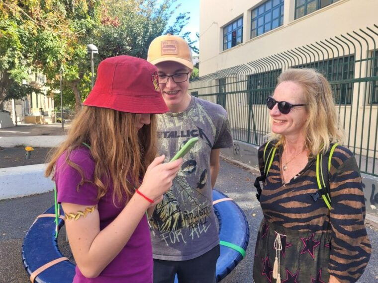 athens-family-mythology-treasure-hunt-w-food-stops