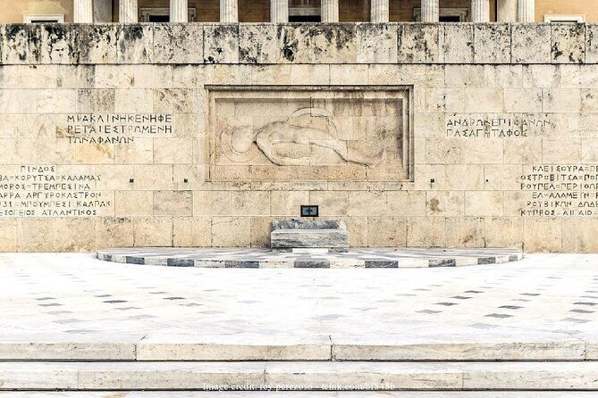 athens-famous-landmarks-hidden-gems-private-walking-tour