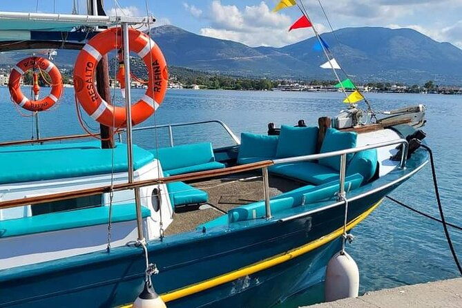 athens-floating-bar-cruise