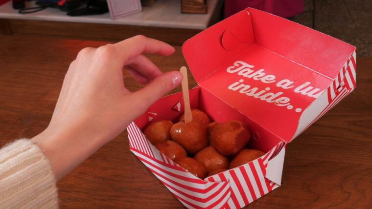 athens-food-tasting-tour-in-plaka-with-central-market-visit