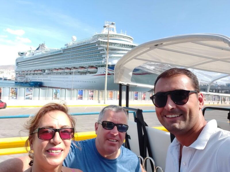 athens-from-piraeus-private-e-tuk-tuk-half-day-tour