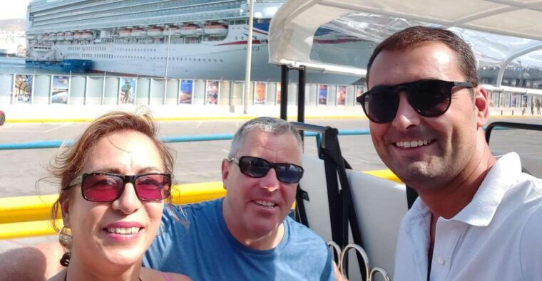 athens-from-piraeus-private-e-tuk-tuk-half-day-tour