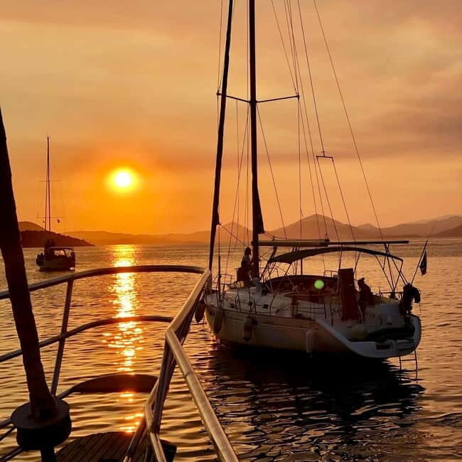 Athens: Full-Day Private Sailing Trip with Meal & Drinks - The Experience That Reviewers Rave About