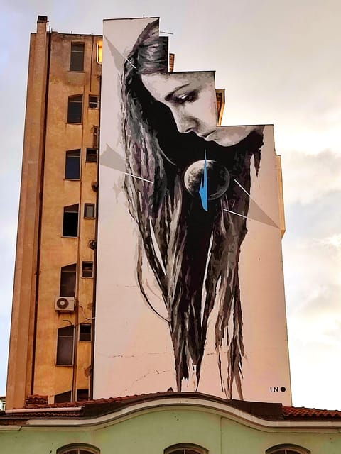 athens-graffiti-tour-with-a-local-expert