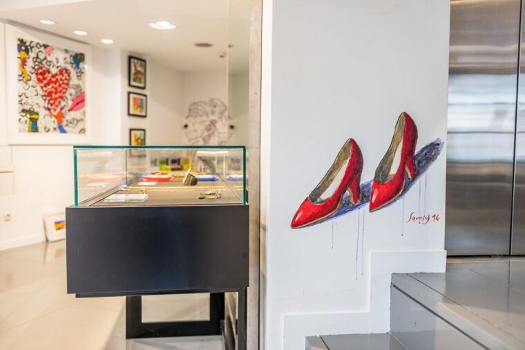 athens-greek-fashion-shopping-tour-with-a-local-expert